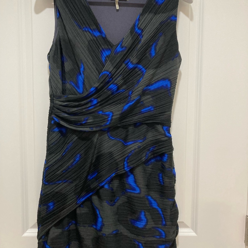 Halston Heritage Black and Blue Patterned Mini Dress